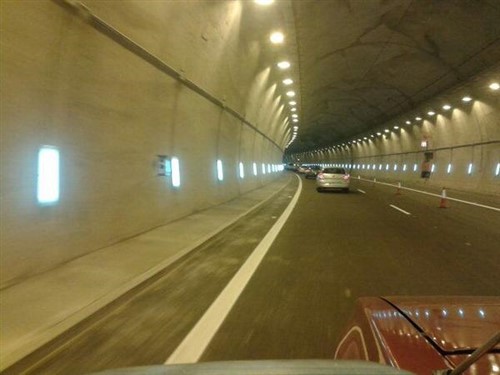El_Bicho_tunnel